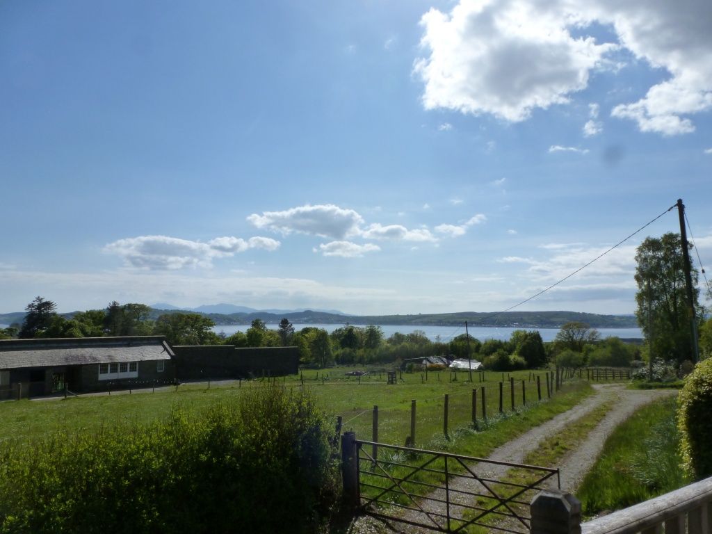 Property photo 3 of 25