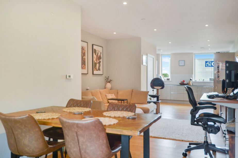 Property photo 1 of 20 Dining Area_Pic_ (2).Jpg