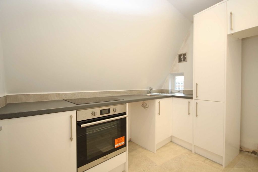 Property photo 3 of 3