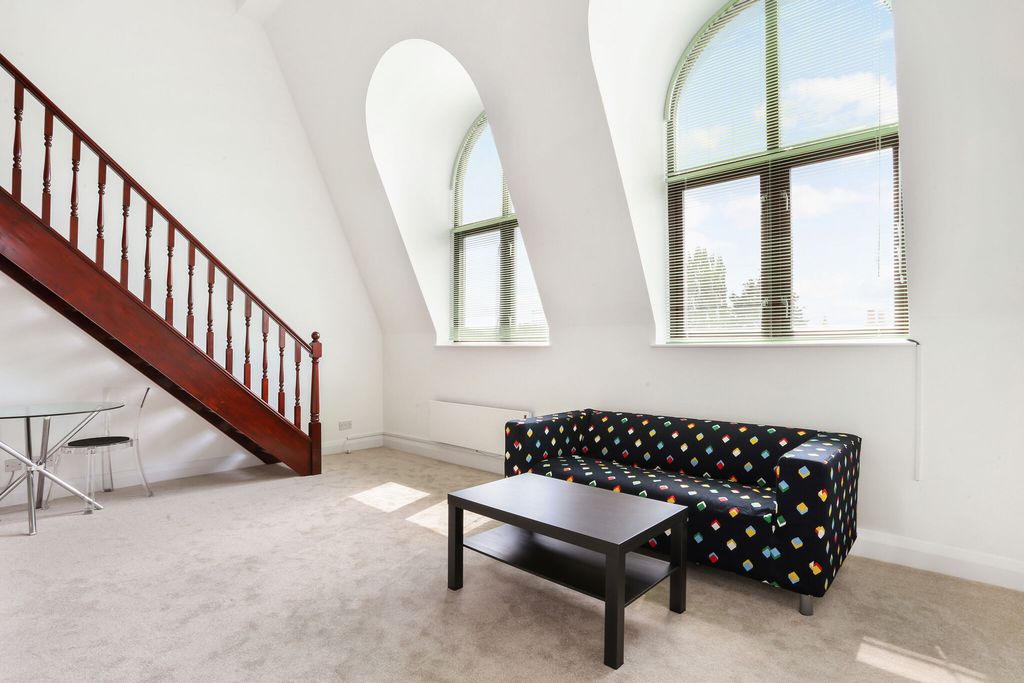 Property photo 1 of 8 Ph3_2998192_Edited_l