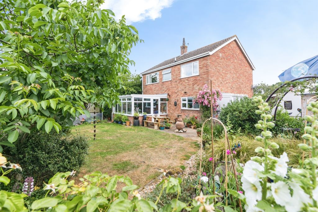 Property photo 1 of 19