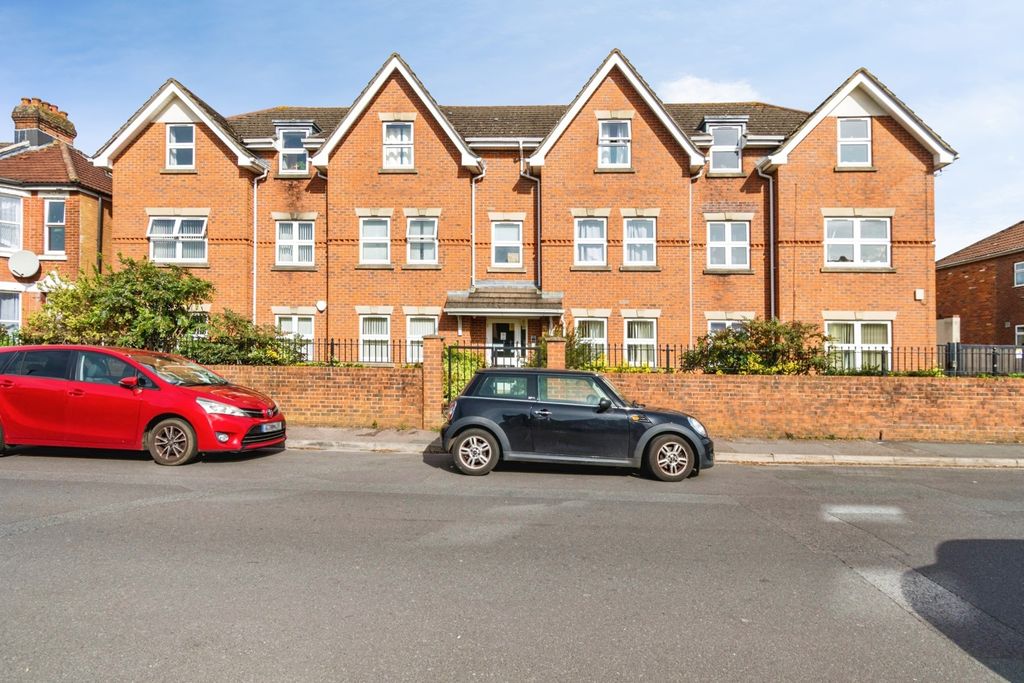 Property photo 1 of 13 Pbox-Img.Jpg