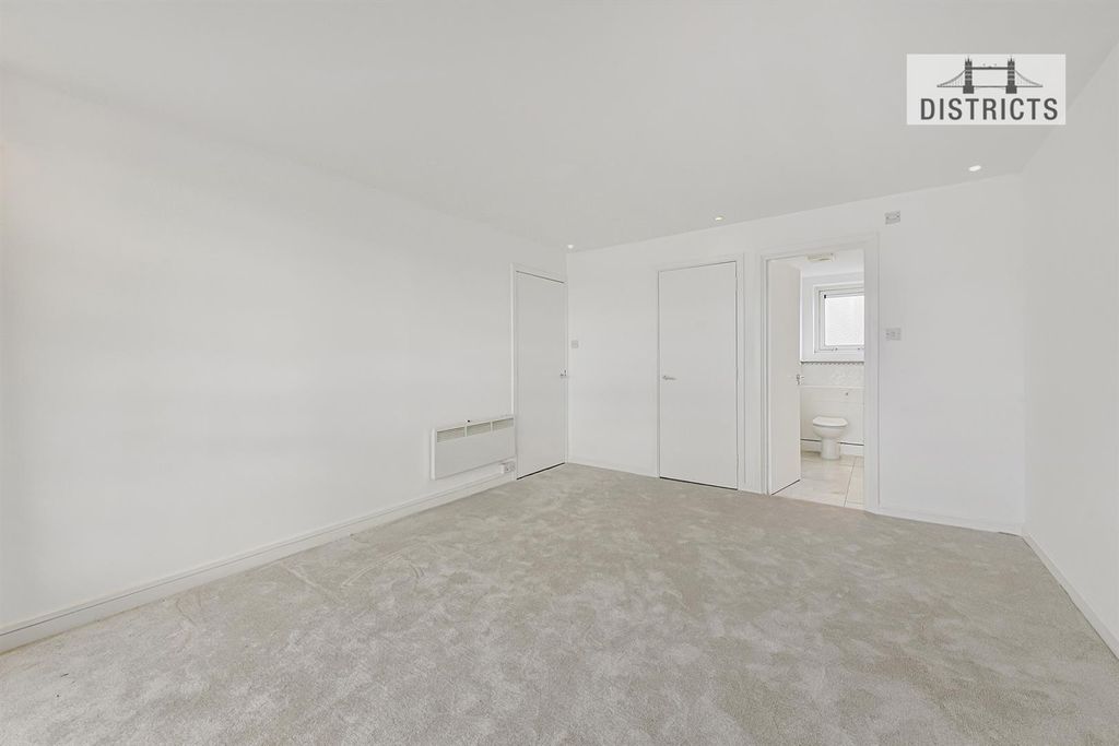 Property photo 3 of 17 Wm (10).Jpg