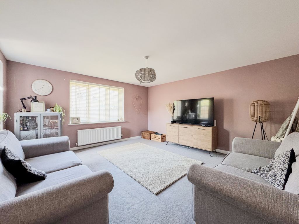 Property photo 2 of 25 Akeman Residential