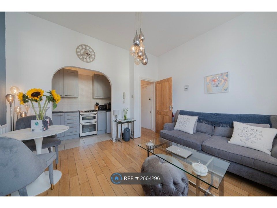 Property photo 3 of 13 Open/Plan Kitchen/Reception