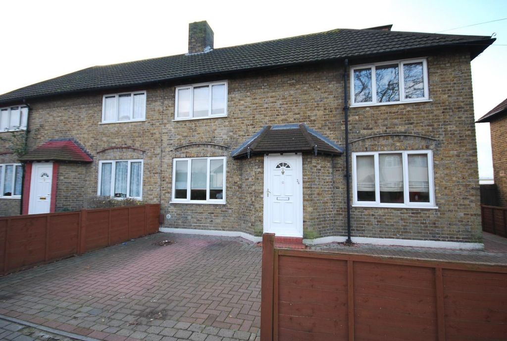 Property photo 1 of 10 External