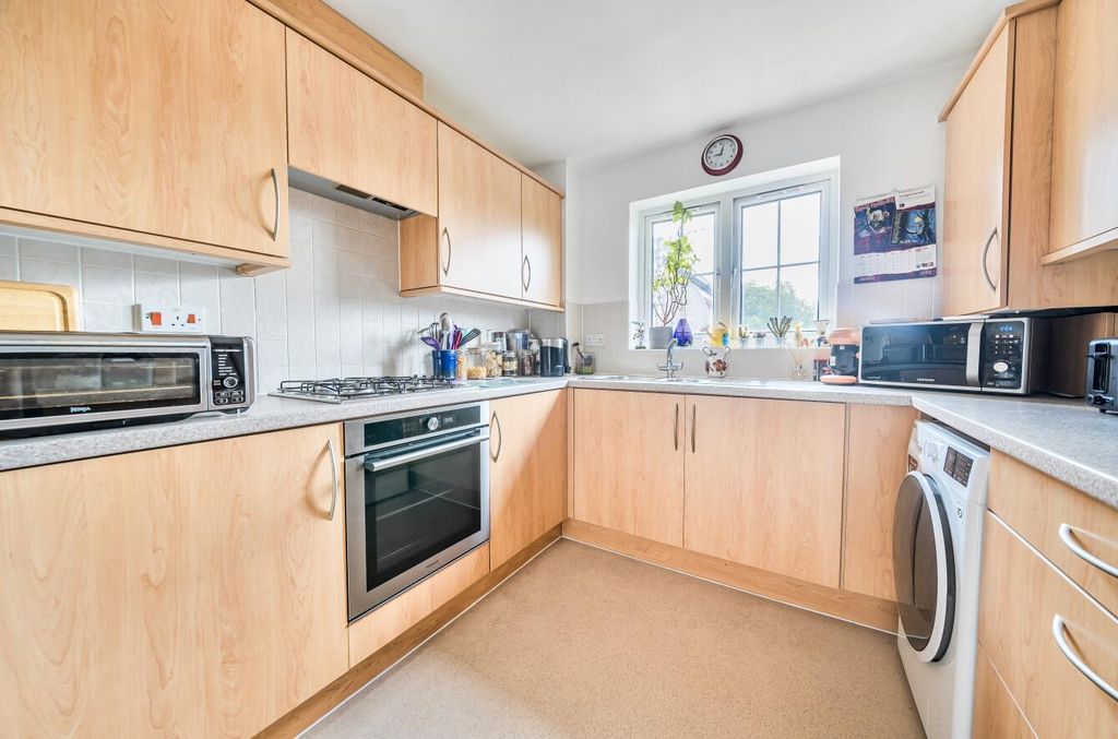 Property photo 3 of 10 1345327-2-68B56B110E09E.Jpg