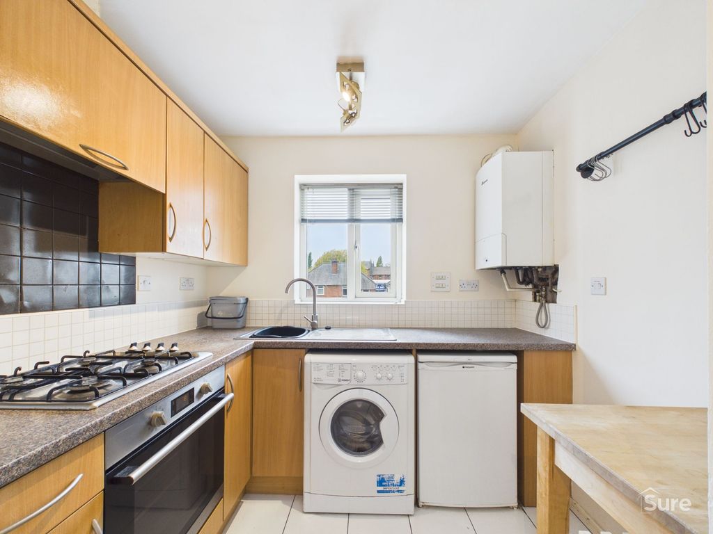 Property photo 2 of 13