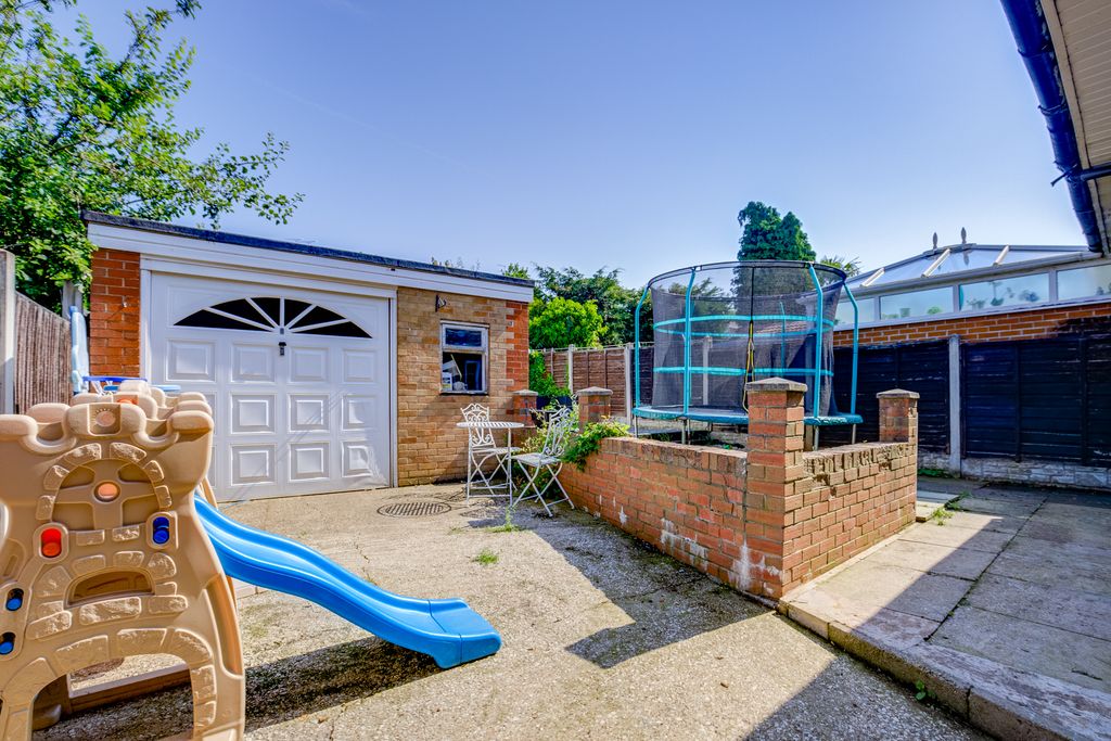 Additional image 24 of 3 bed semi-detached house for saleOsborne Road, Kiveton Park, Sheffield S26