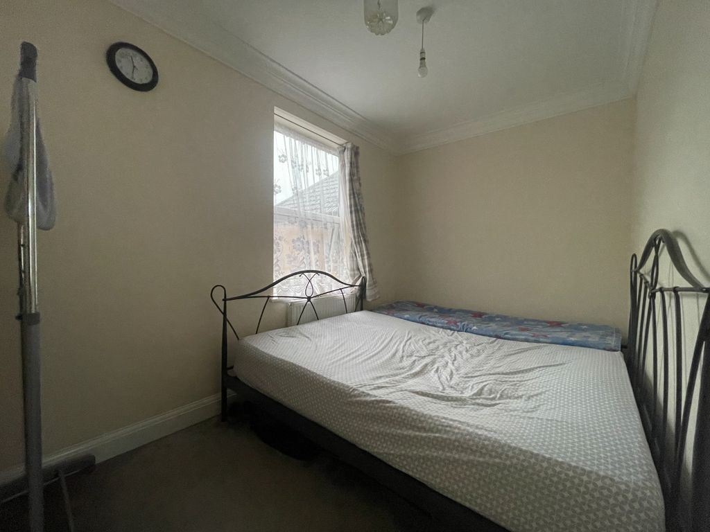 Property photo 2 of 9 4771542