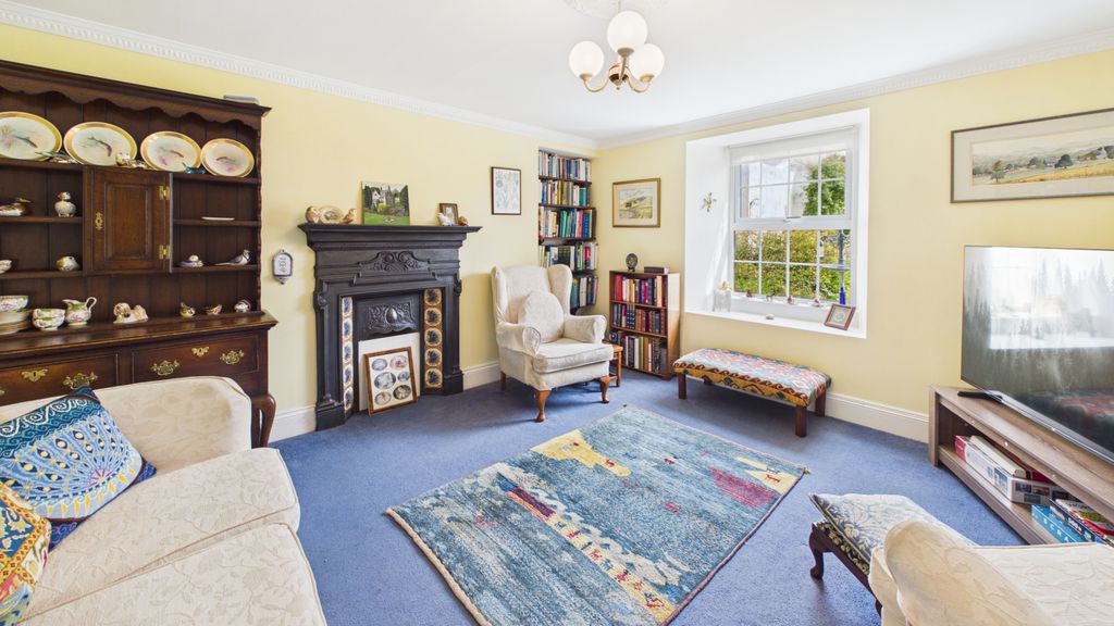 Property photo 2 of 16 Gallery