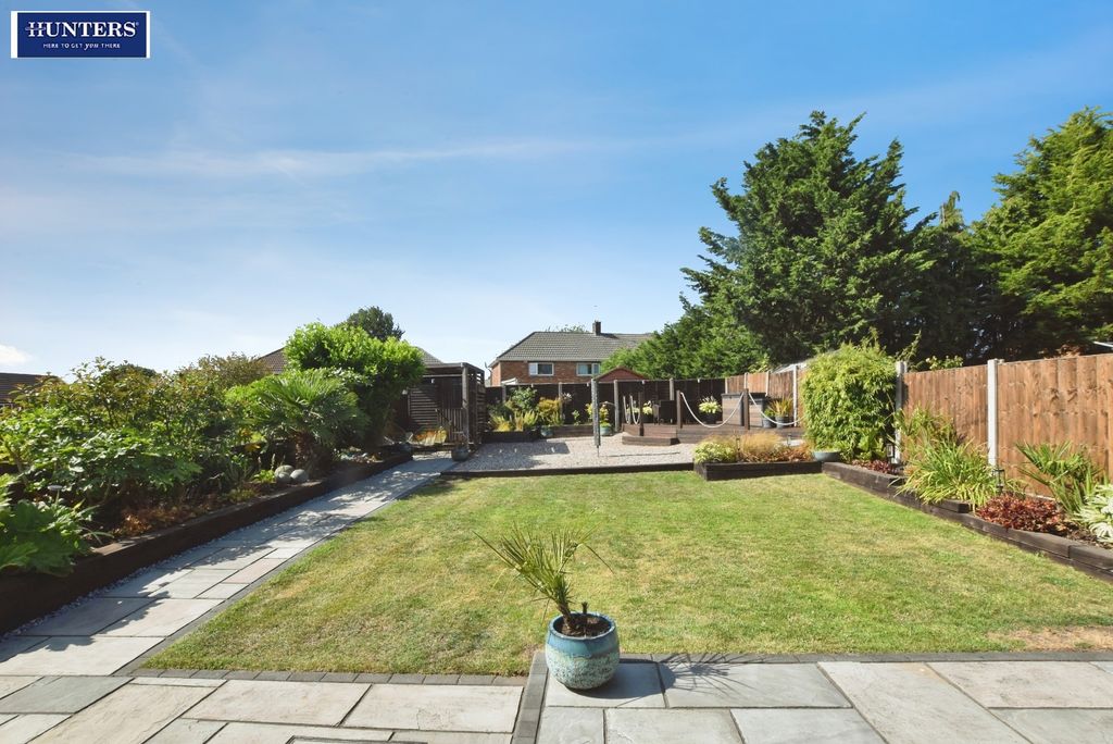 Property photo 2 of 27 Rear Garden