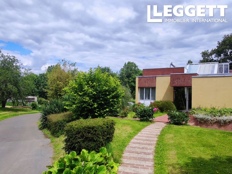 Property photo 1 of 10