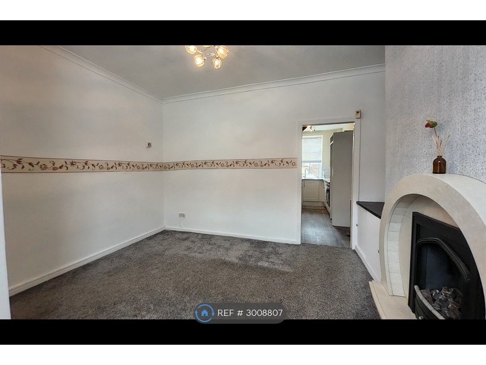 Property photo 3 of 26