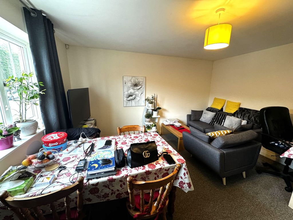 Property photo 3 of 25 15Towercresimg_1918.Jpg