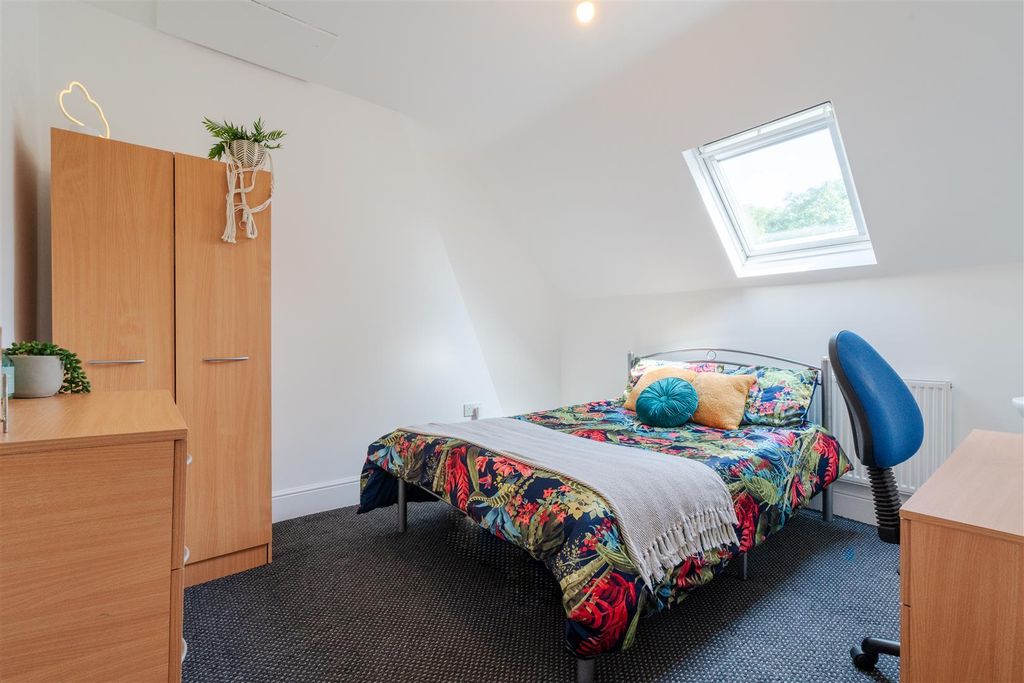 Property photo 3 of 12 _Ajh1442-Hdr.Jpg