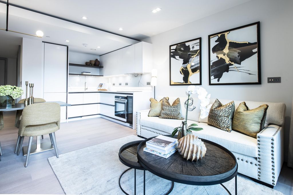 Property photo 1 of 26