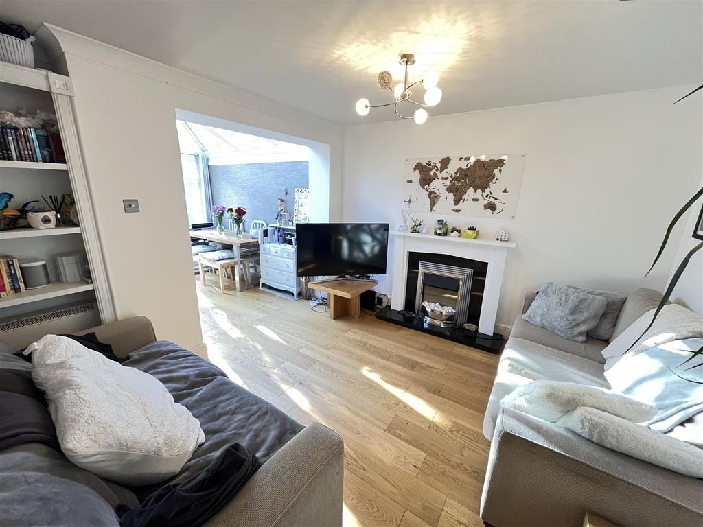 Property photo 3 of 11 Img_3527.Jpg
