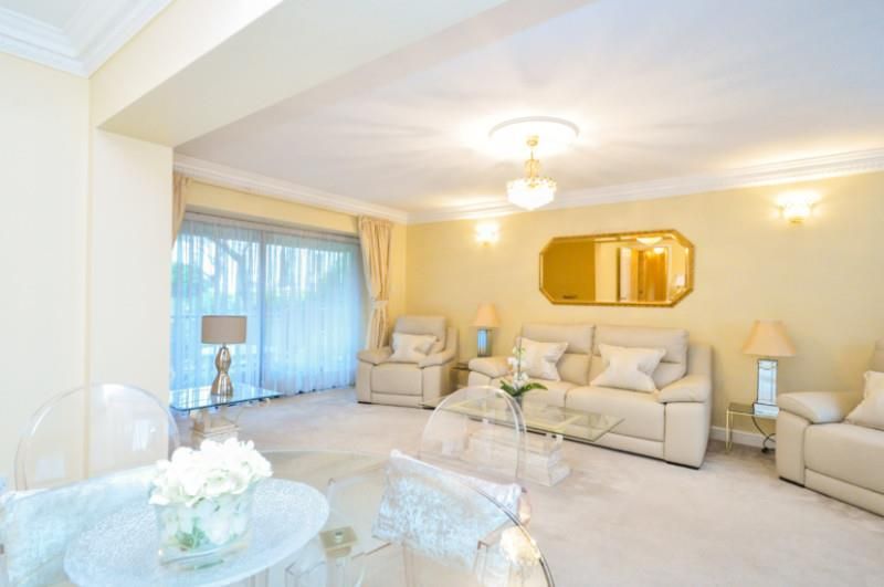 Property photo 3 of 9