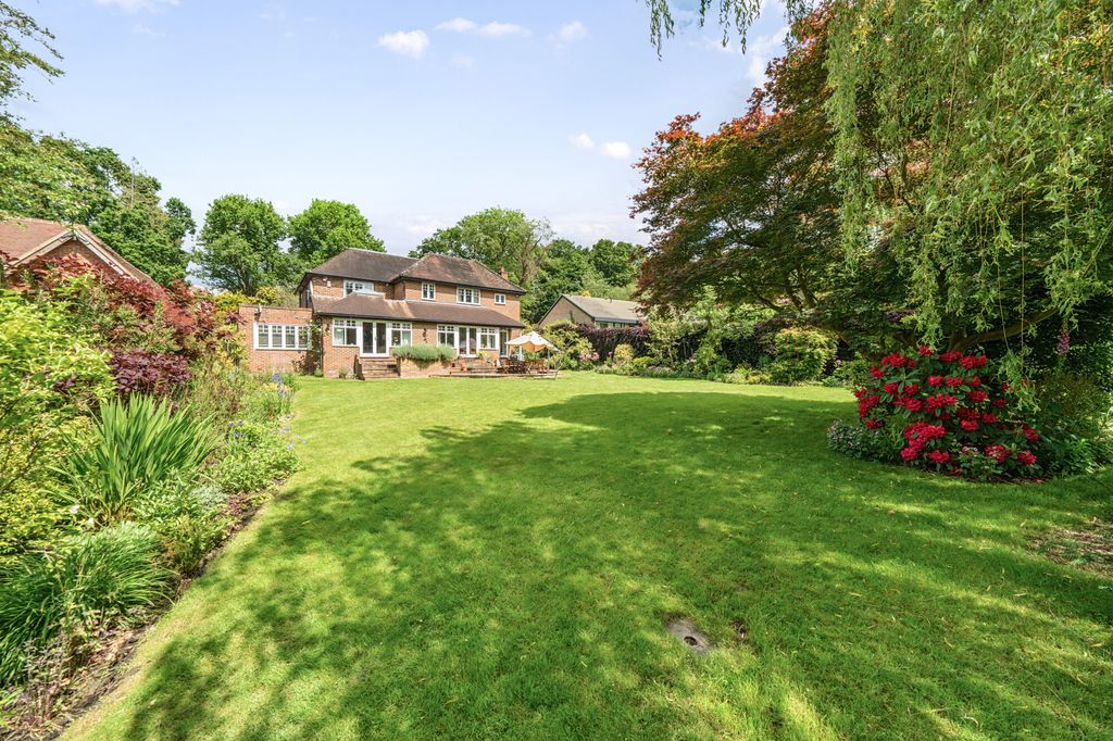 Property photo 2 of 16