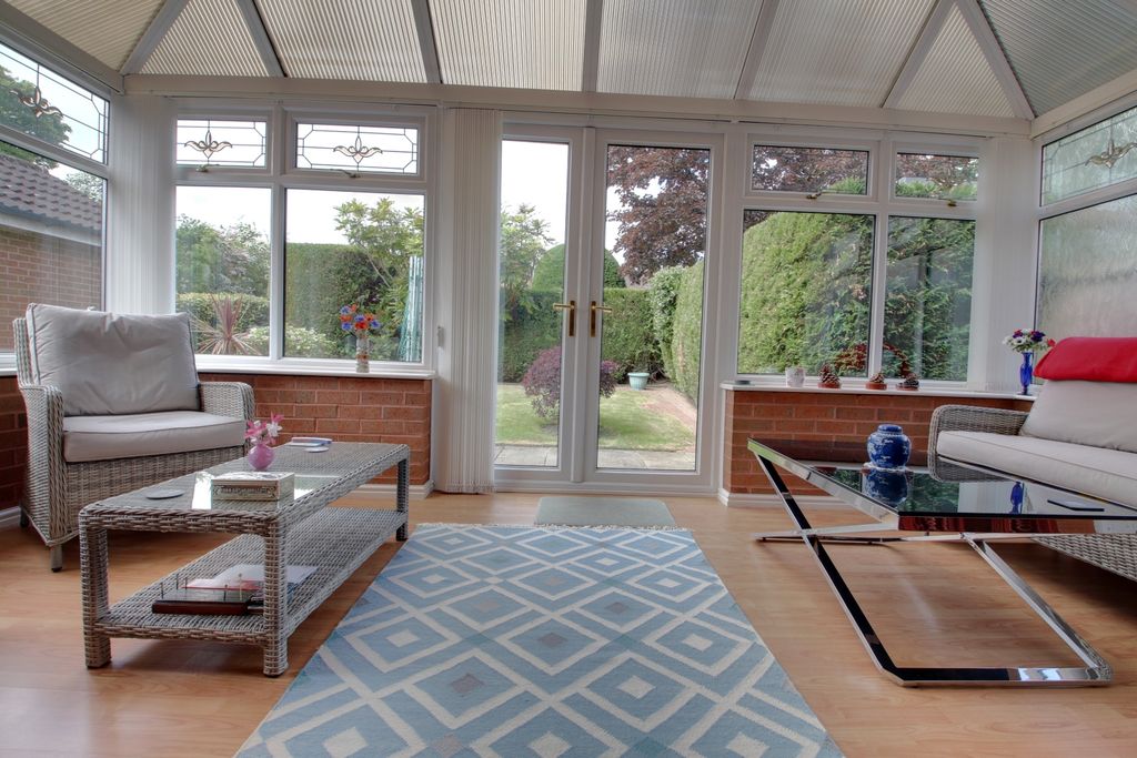 Property photo 3 of 22 Conservatory Showing The View Over The Back Garden