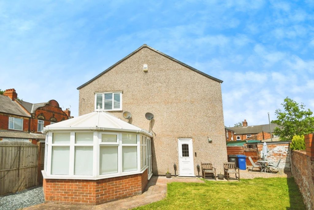 Property photo 1 of 16 Rear 04.Jpg