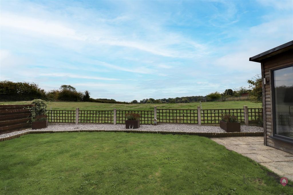 Property photo 3 of 29 Img_2608-Img_2610.Jpeg