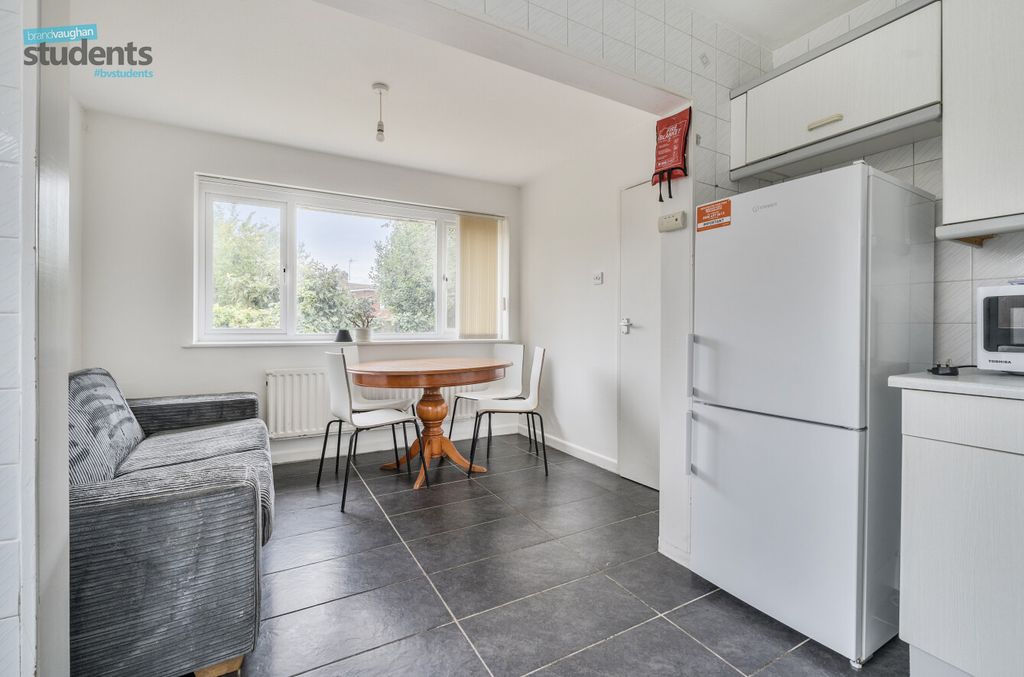 Property photo 1 of 13 03882c89-6697-48E...