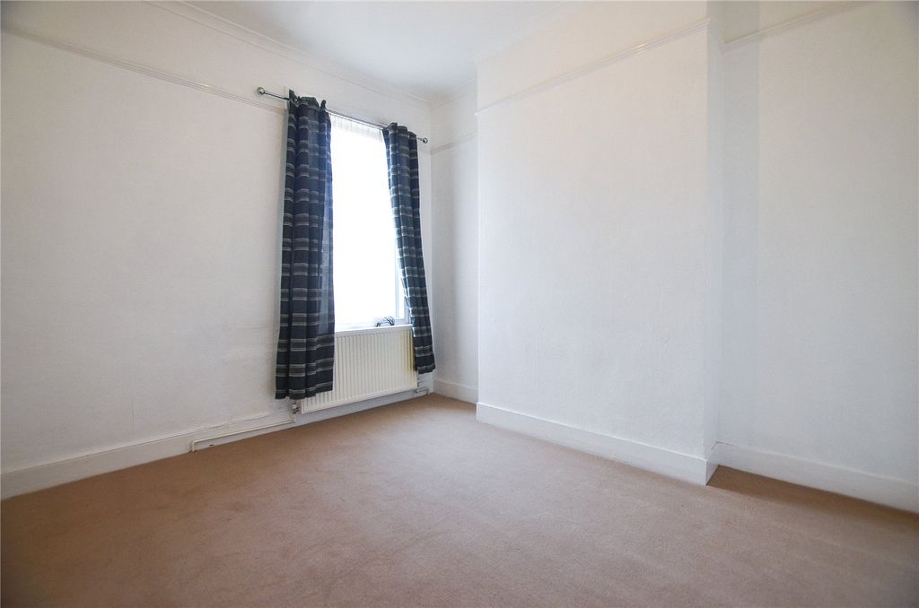 Property photo 3 of 4 Picture 3