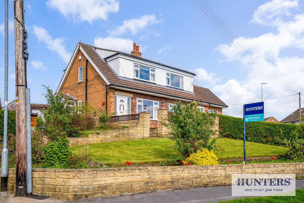 Property photo 1 of 20 Front (Exterior)