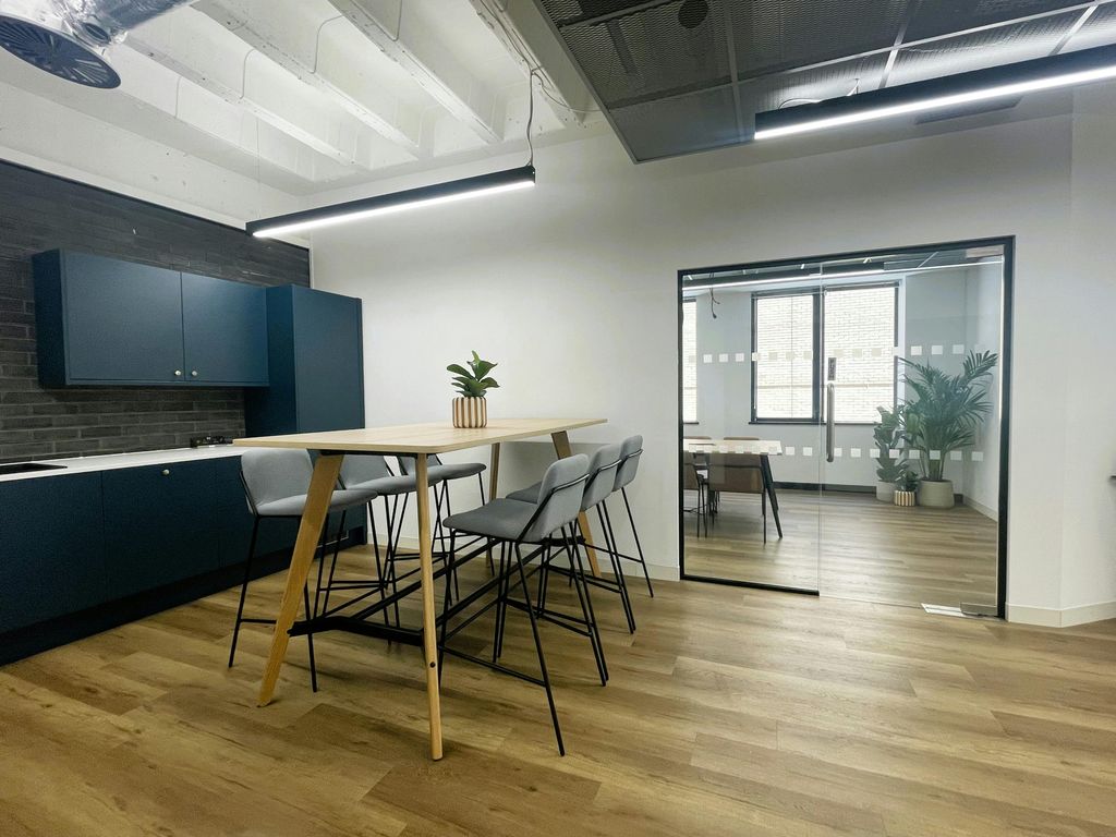 Property photo 3 of 7 3 13 Norton Folgate  Break Out.Jpeg