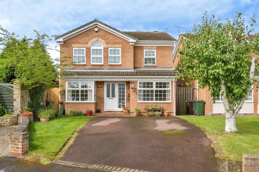 Property photo 1 of 24