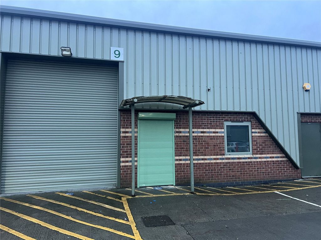 Property photo 3 of 3 Front External