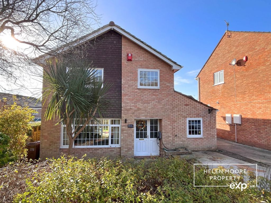 Property photo 1 of 23