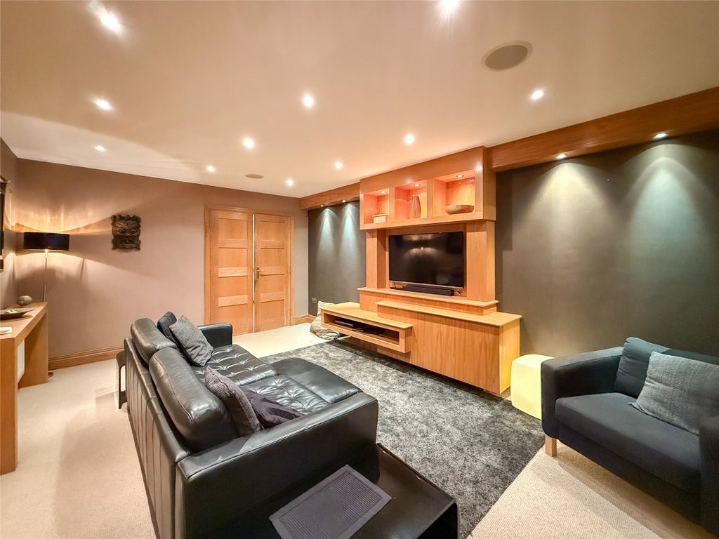Property photo 3 of 41 Cinema Room