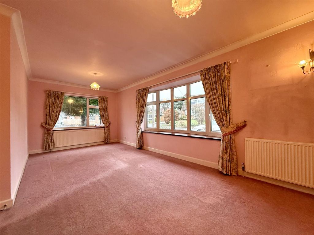 Property photo 3 of 27 3