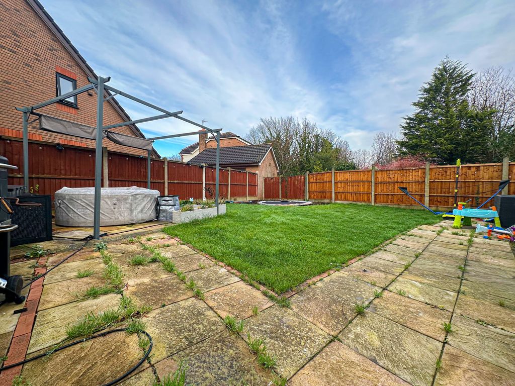 Property photo 3 of 15