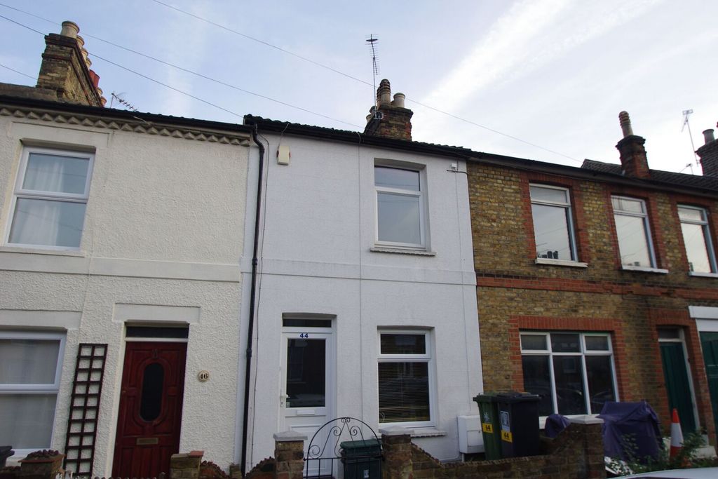 Property photo 1 of 11