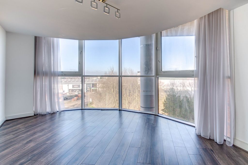 Property photo 1 of 12 Picture No. 06