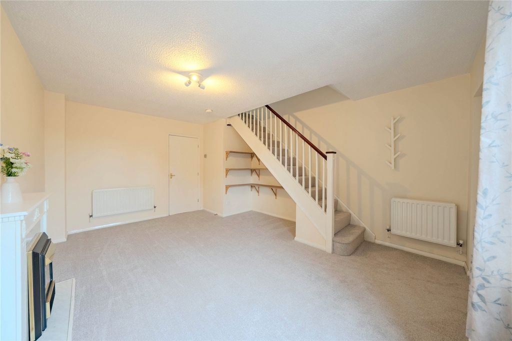Property photo 3 of 11 Picture No. 18