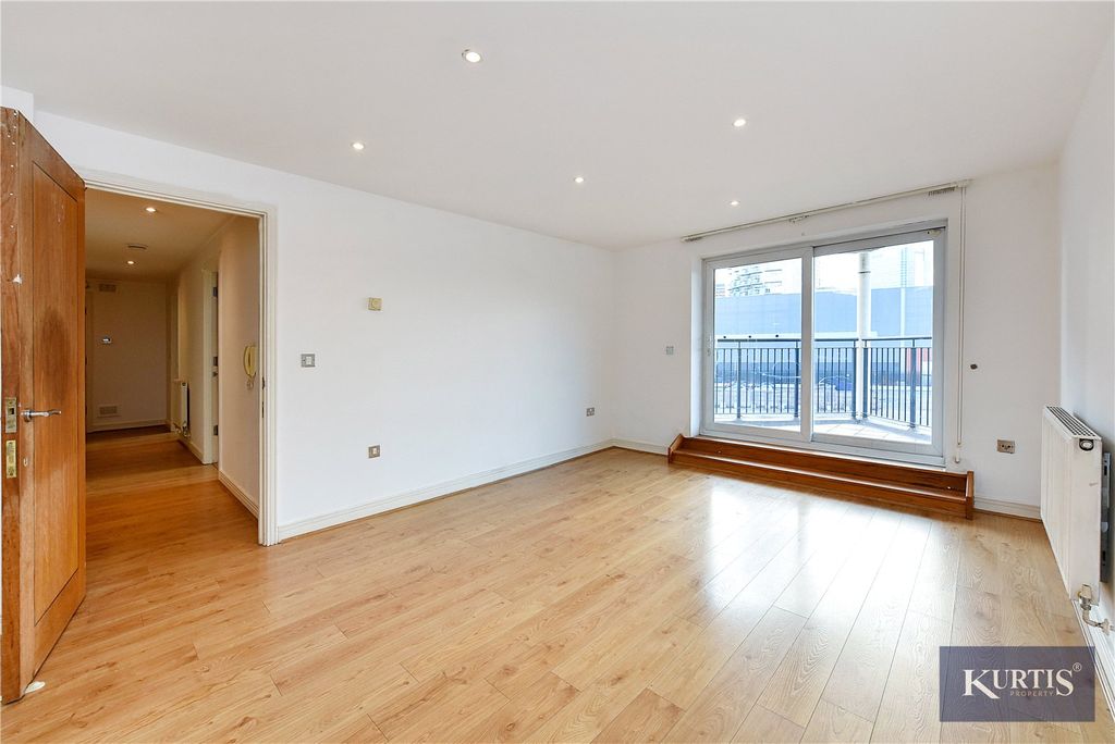 Property photo 3 of 11 Picture No. 08