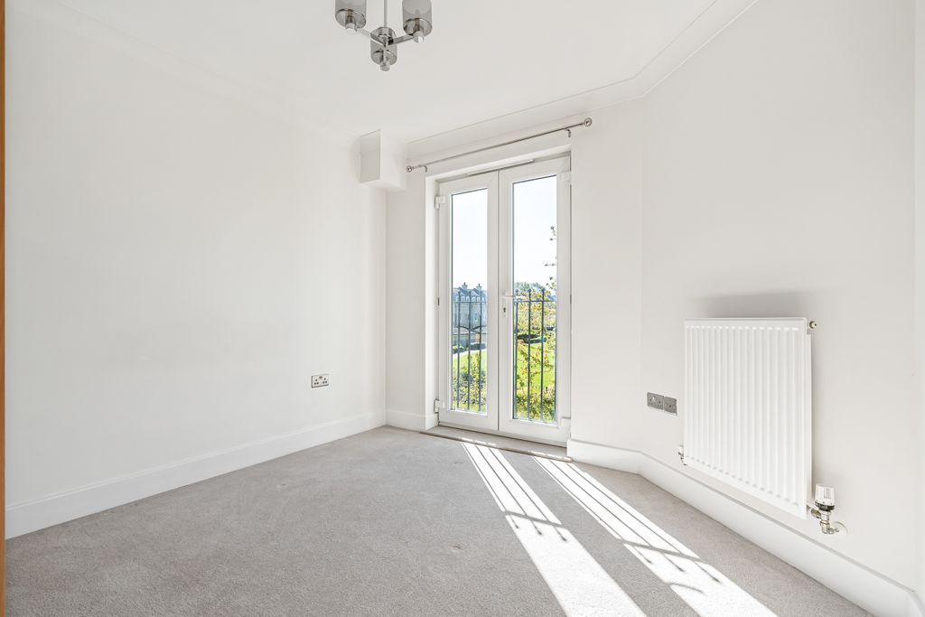 Property photo 2 of 24 778855