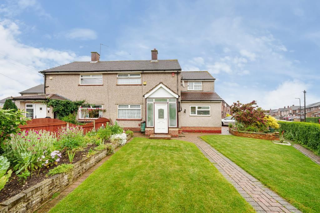 Property photo 1 of 12 External View