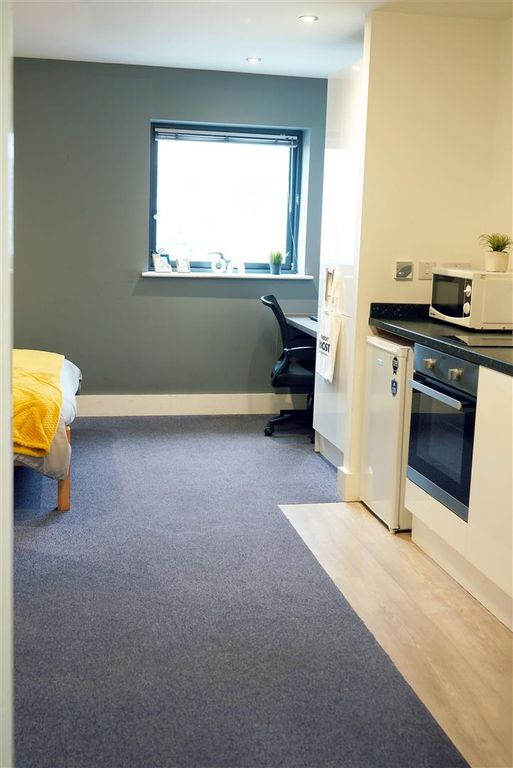 Property photo 3 of 19