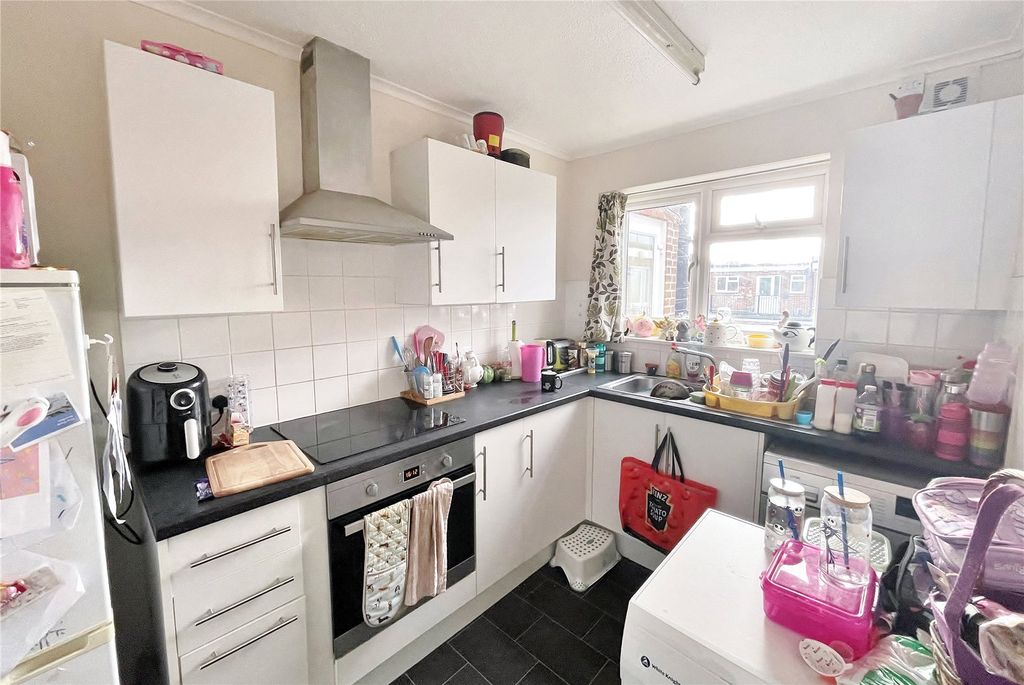 Property photo 3 of 7 Picture No. 07