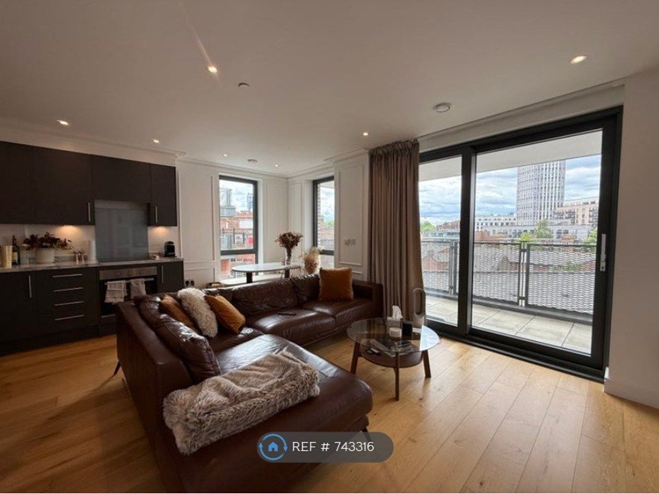 Property photo 1 of 6