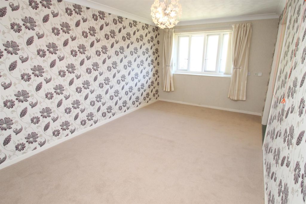 Property photo 2 of 9 Img_0030.Jpg
