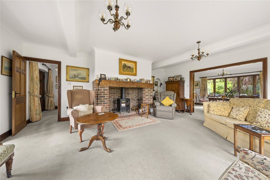 Property photo 3 of 32 Picture No. 22