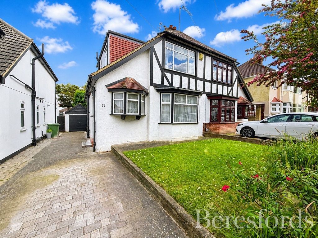 Property photo 1 of 27 Picture No. 04