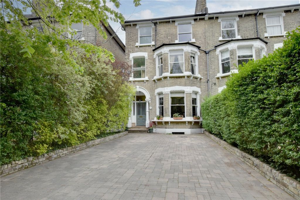 Property photo 1 of 51 Picture No. 50